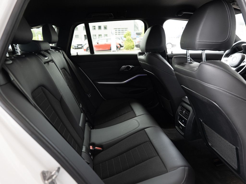 BMW 320e Touring Sport Line - Samsaru's Car Outlet