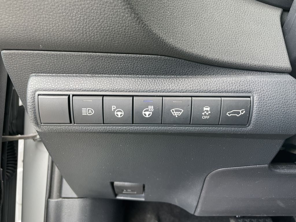 Toyota Corolla 2.0 Hybrid Touring Sports Lounge - Samsaru's Car Outlet