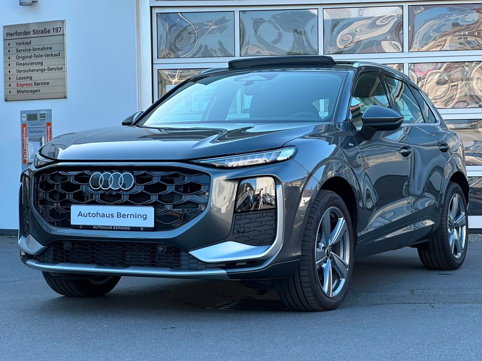 Audi Q3 35TDI 2x S LINE PANO LEDER AHK ACC KAMERA