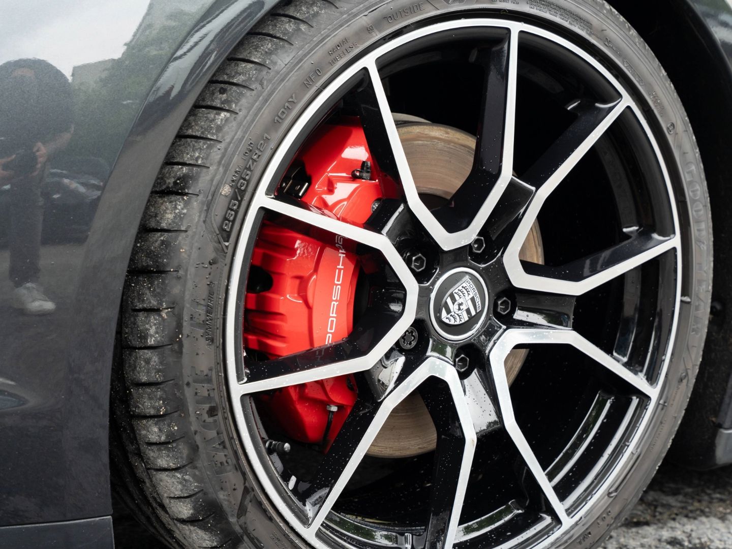 Porsche Taycan 4S Sport Turismo Sport Chrono Paket 21''