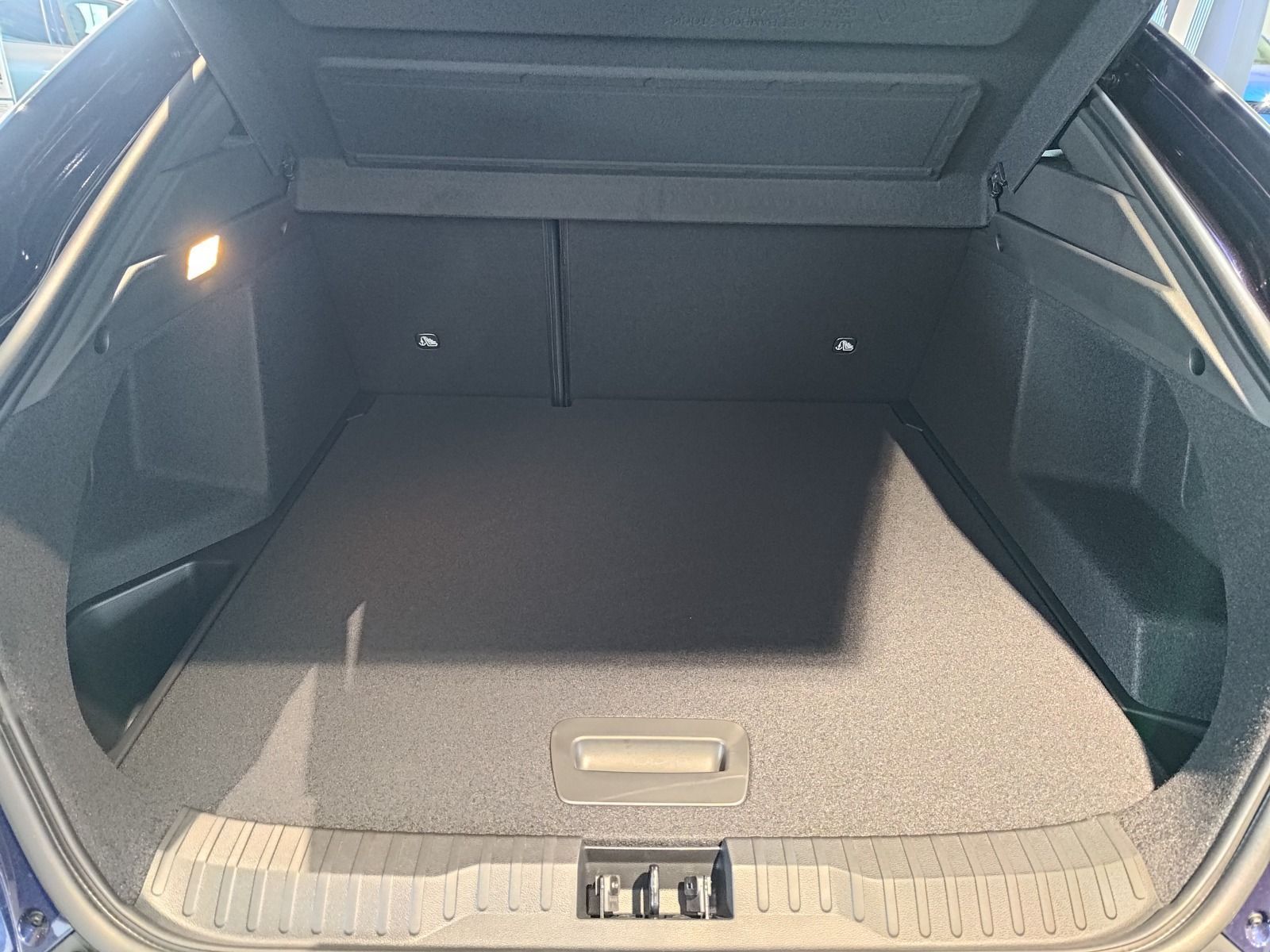 Renault Arkana - Samsaru's Car Outlet