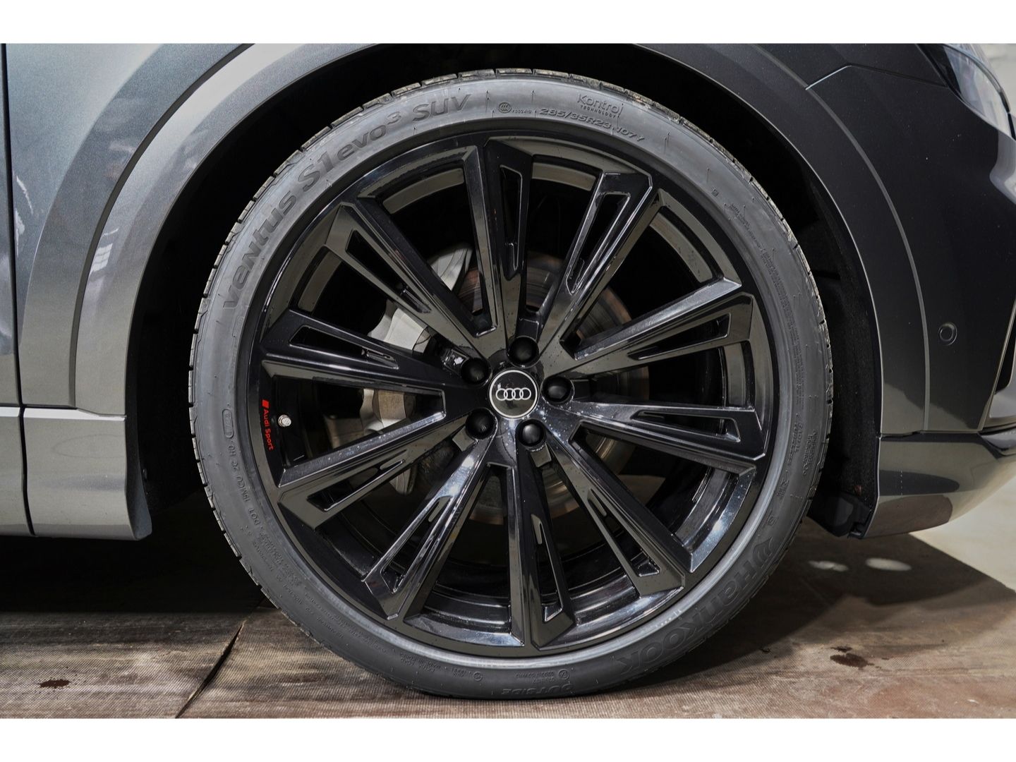 Audi Q8 S line 50 TDI quattro AHK 360 Kamera HuD 23 Z