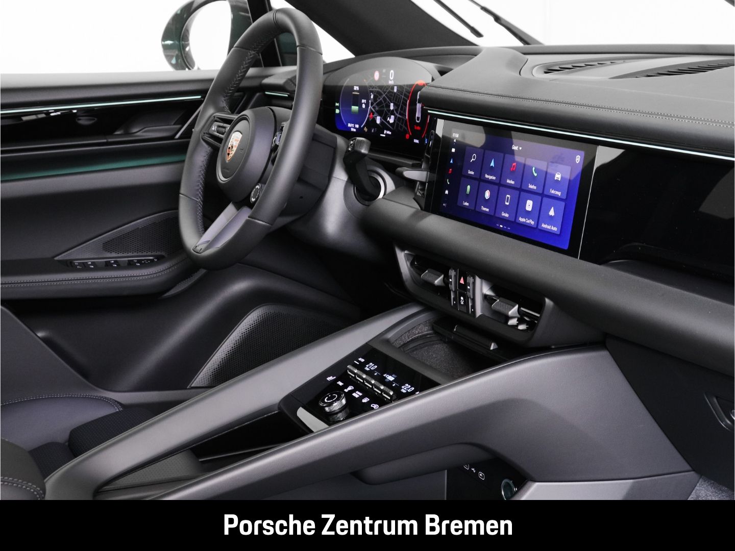 Porsche Macan Electric 4 Bose Matrix LED Panorama 22 Zol
