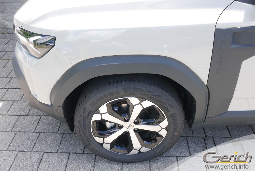 Dacia Duster TCe 130 Journey - Samsaru's Car Outlet