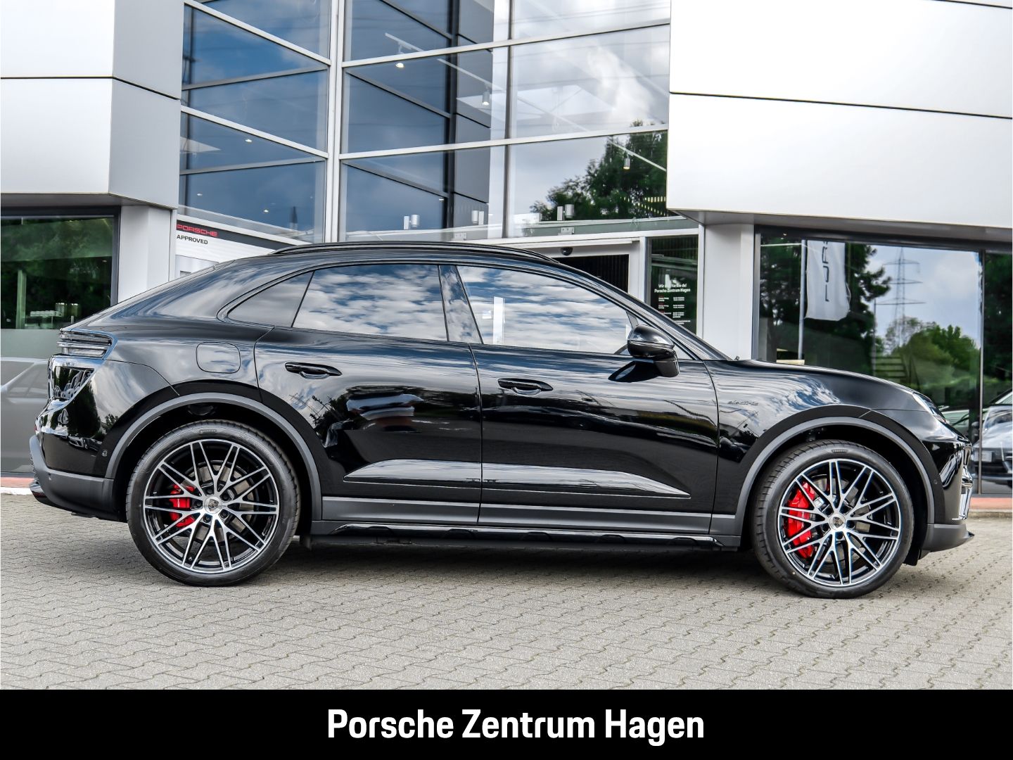 Porsche Macan Turbo BOSE Luftfederung LED-Matrix