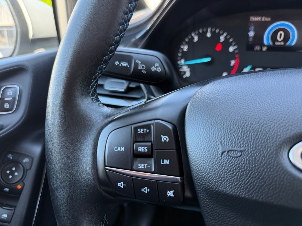 Ford Fiesta 1.0 EcoBoost Hybrid S&S Aut. - Samsaru's Car Outlet