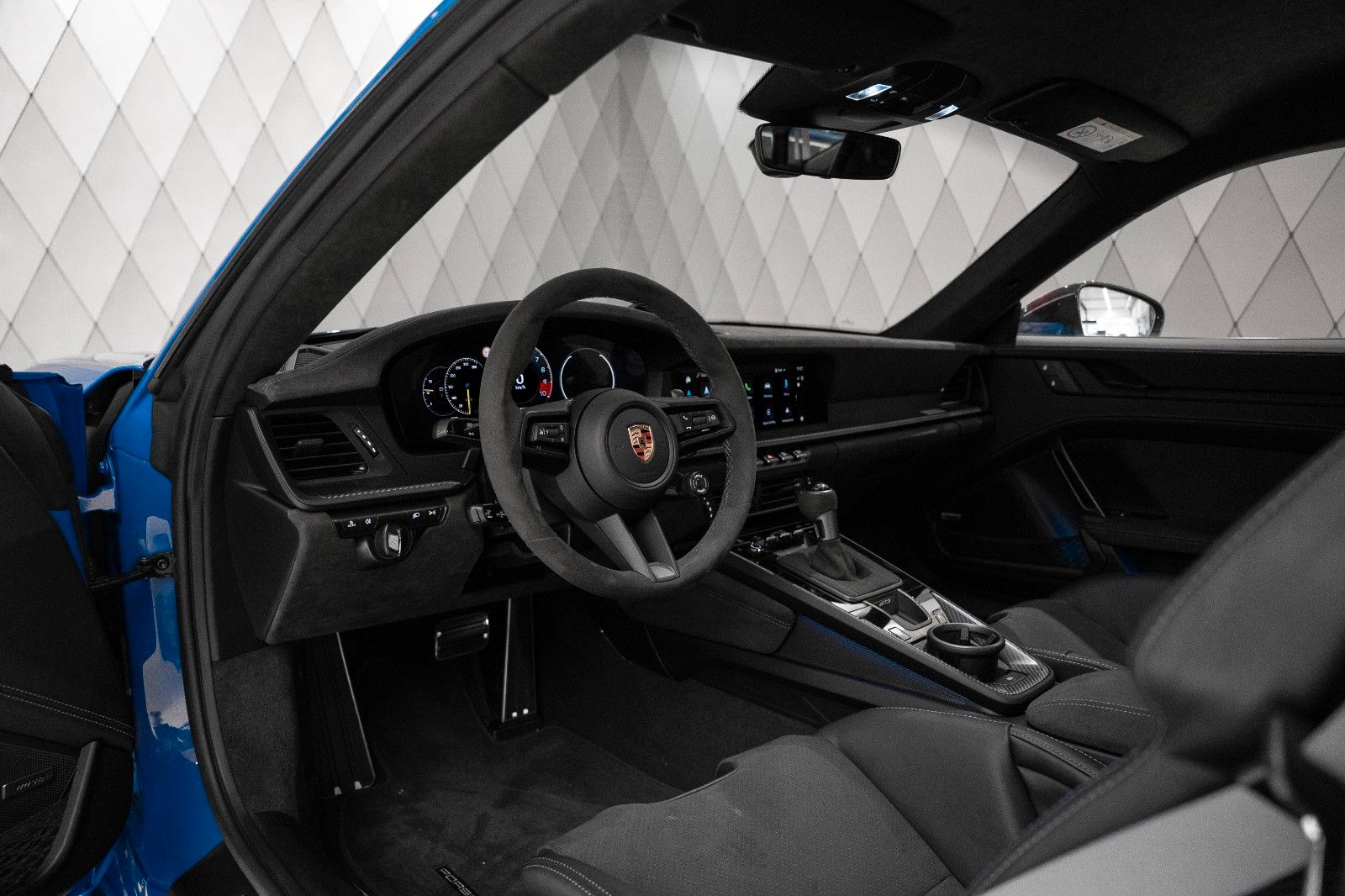 Porsche 992 GT3 - Samsaru's Car Outlet