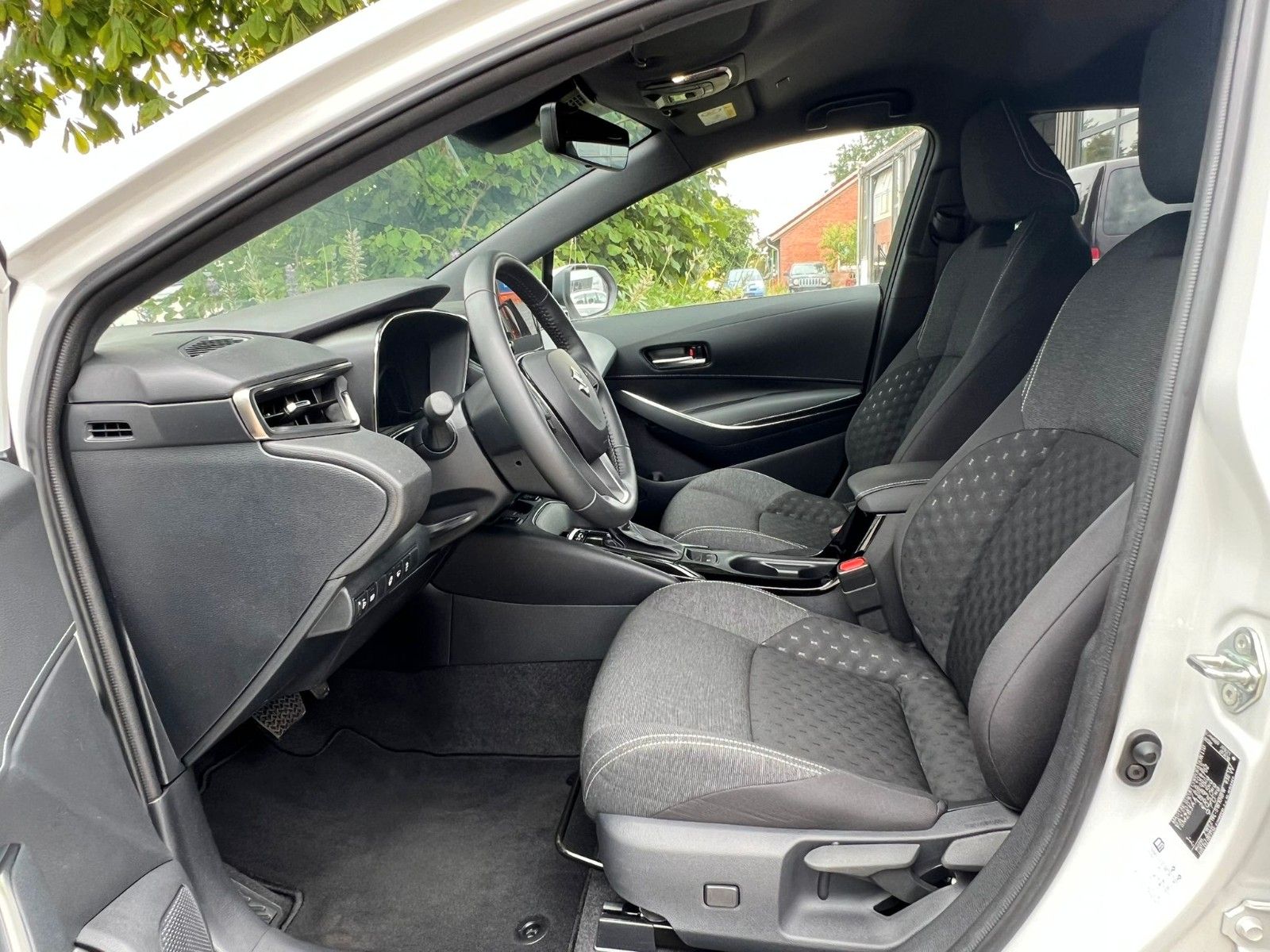 Toyota Corolla Touring - Samsaru's Car Outlet