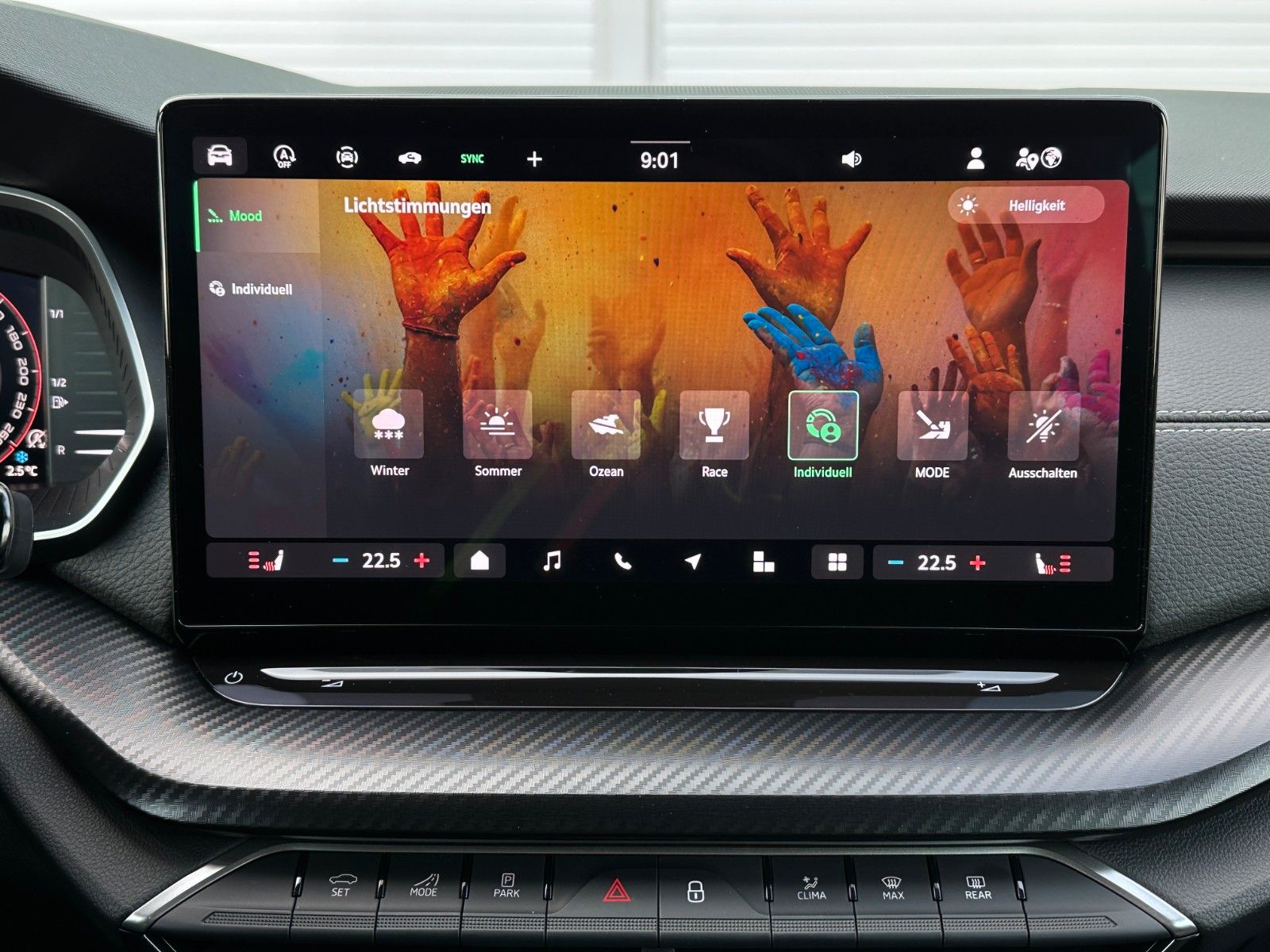 Skoda 204PS 4x4 DSG Sportline NAVI KAMERA eHK LM18"AHK