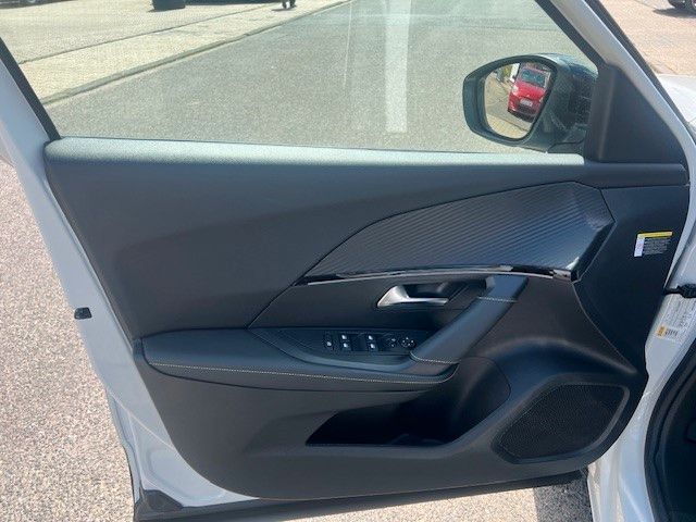 Peugeot 2008 e-GT - Samsaru's Car Outlet
