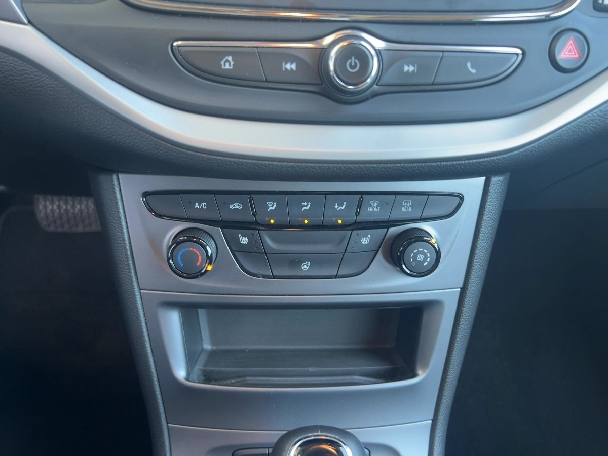 Opel Astra K Sports Tourer 1.4 Turbo Edition - Samsaru's Car Outlet