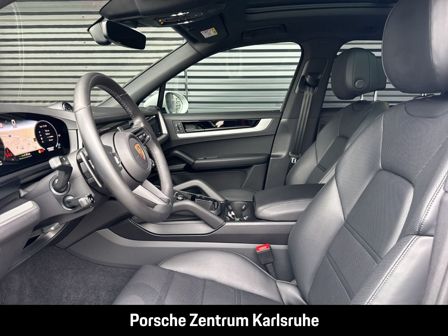 Porsche Cayenne E-Hybrid BOSE Luftfederung Panoramadach