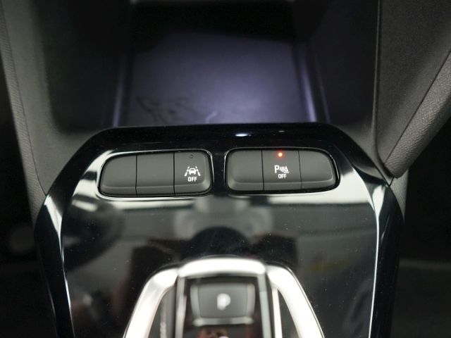 Opel Corsa-e F FIRST EDITION - Samsaru's Car Outlet