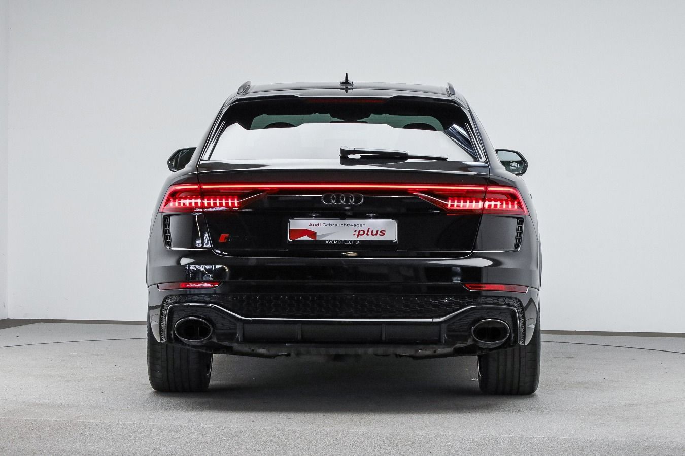 Audi RS Q8 PANO*RS-AGA*305KM/H*KERAMIK*NACHTSICHT*B&O