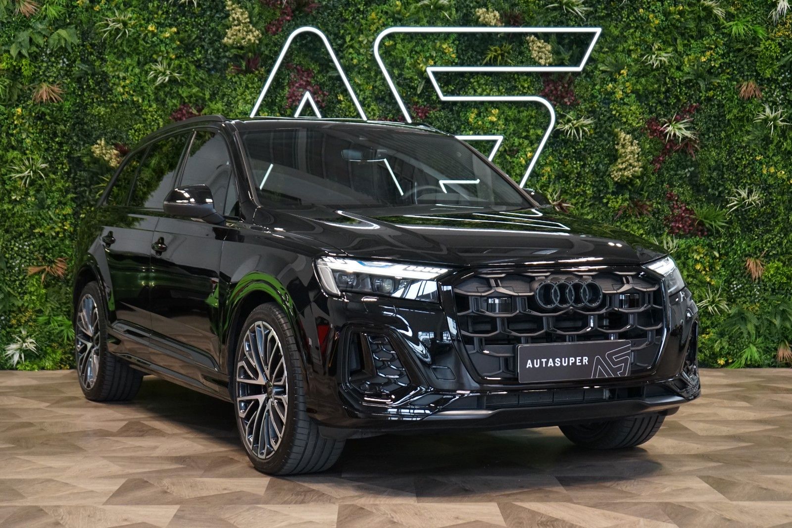 Audi 50 TDI*S-LINE*TOW*OLED*AUX.HEAT*CZ*73.636€ NETTO