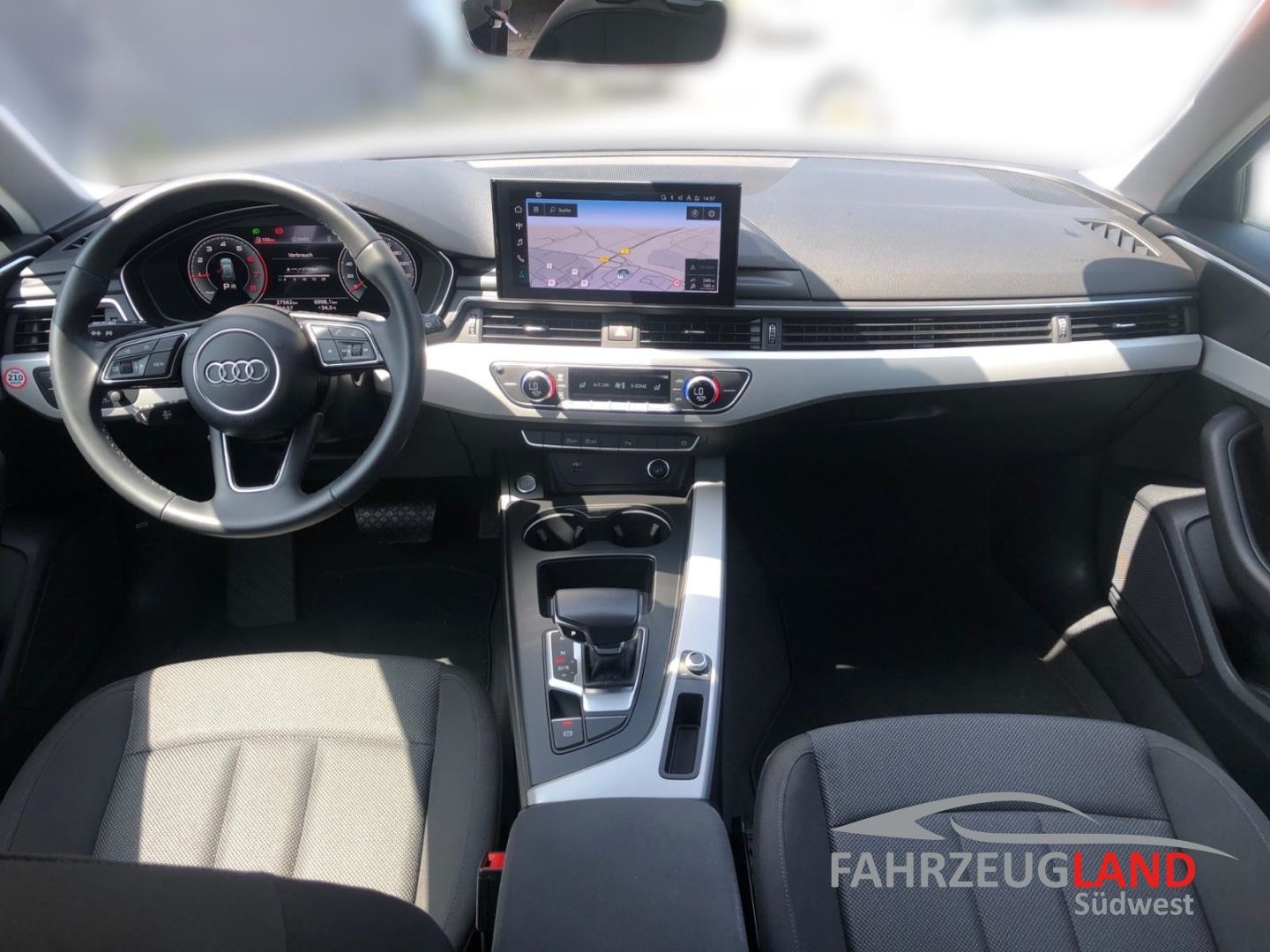 Audi A4 Avant 35 TFSI 2.0 - Samsaru's Car Outlet