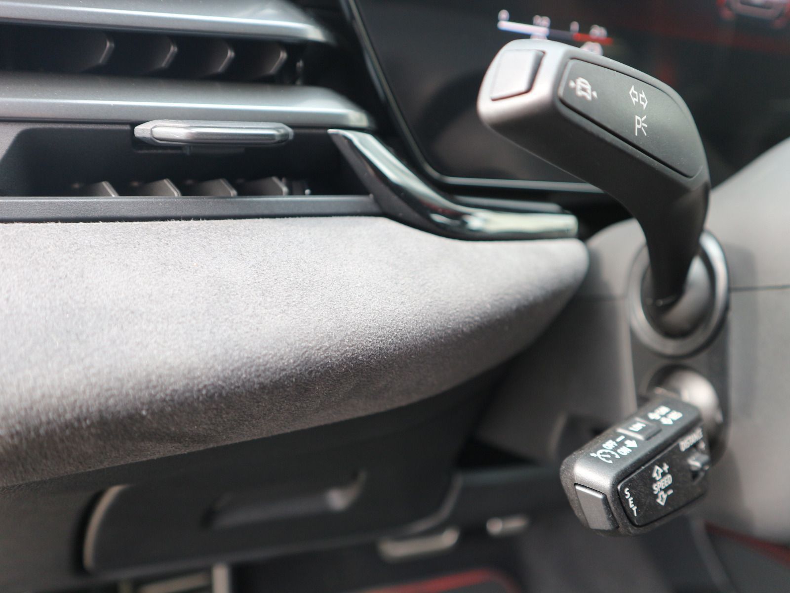 Audi A5 Avant TFSI e-hybrid quattro S line MATRIX*AHK