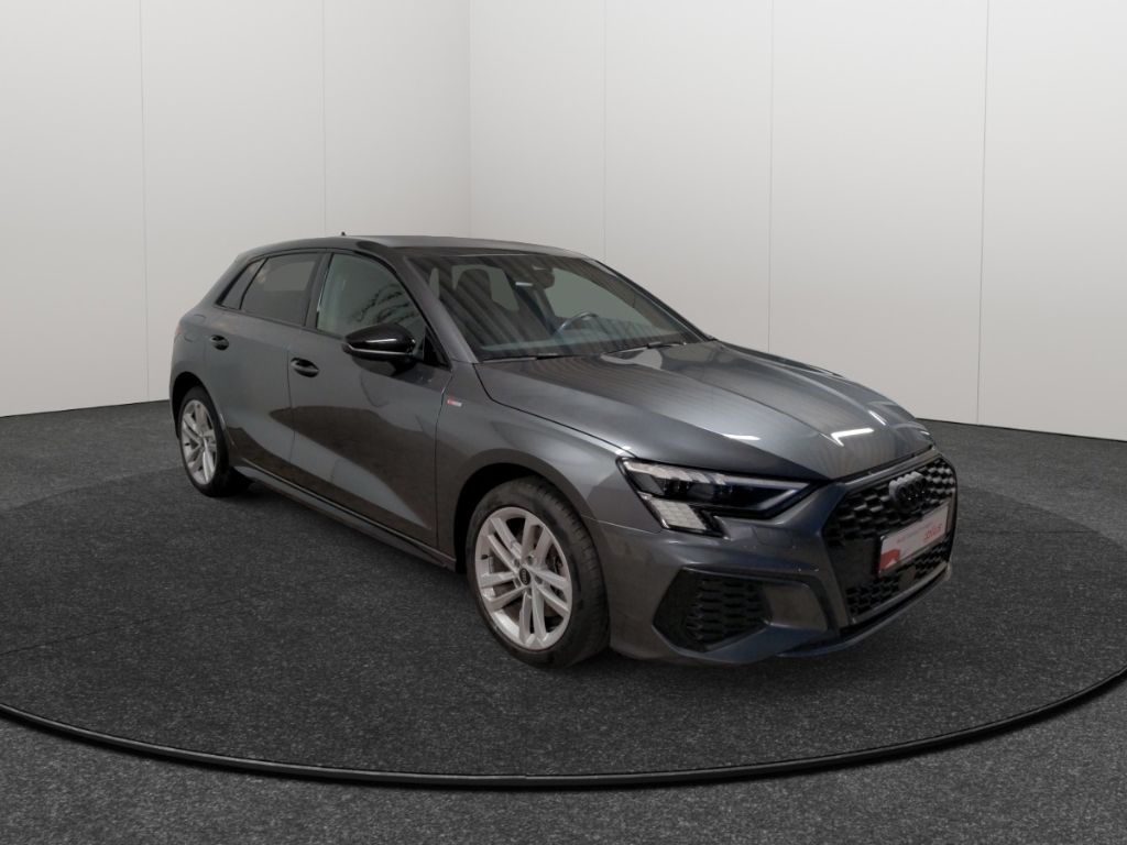 Audi A3 Sportback 40TFSIe S tronic S line Matrix Navi