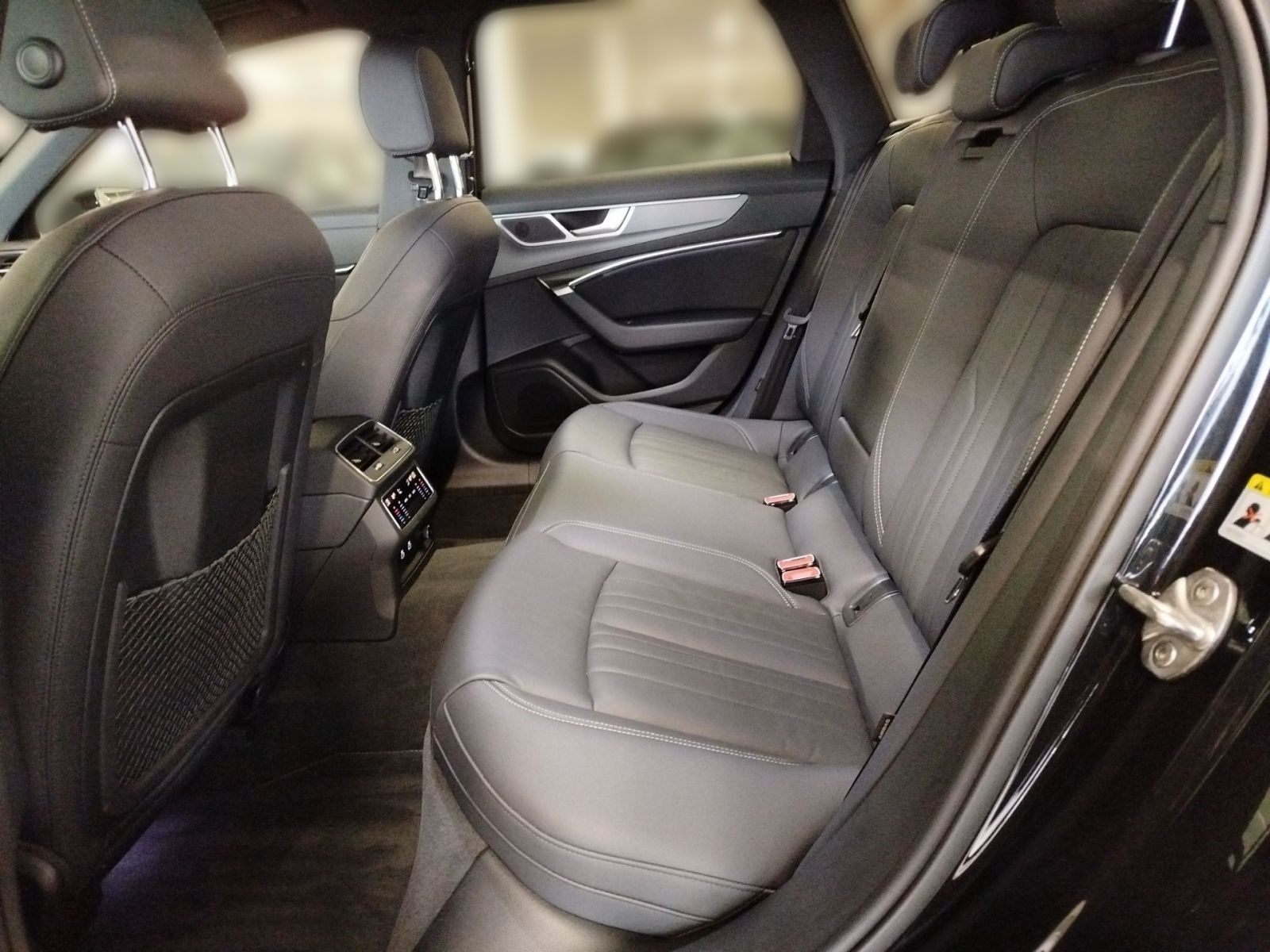 Audi A6 Avant 35 TDI S tronic sport - Samsaru's Car Outlet