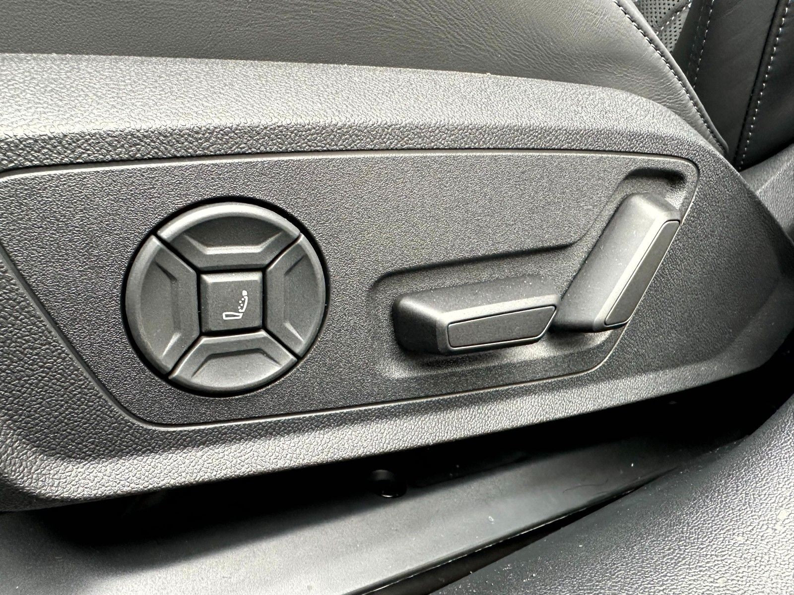 Audi A5 LIMOUSINE QUATTRO S-LINE B&Q DISPLAY AHK FULL