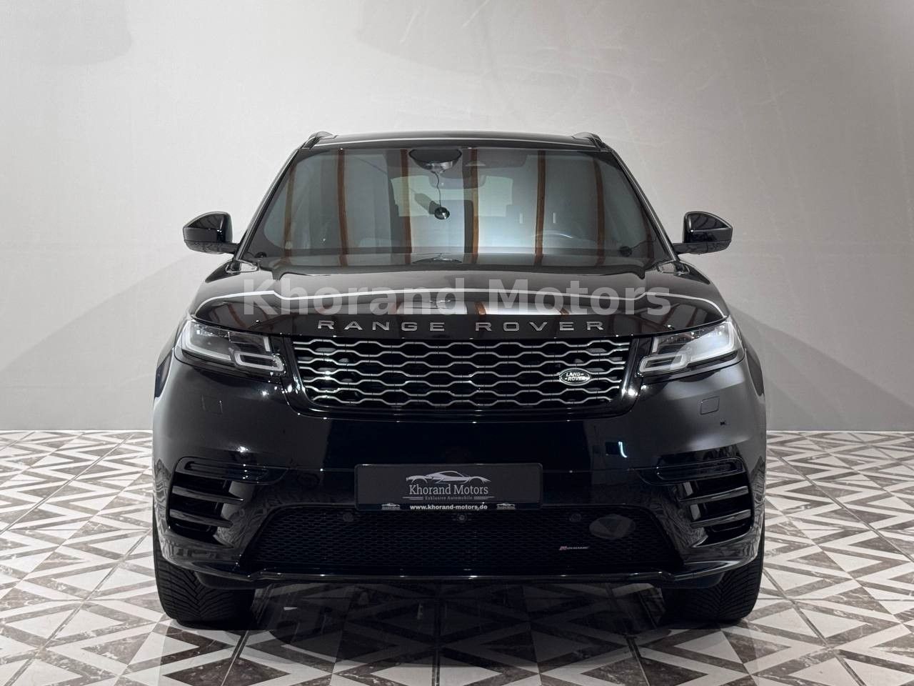 Range Rover Velar R-Dynamic SE - Samsaru's Car Outlet