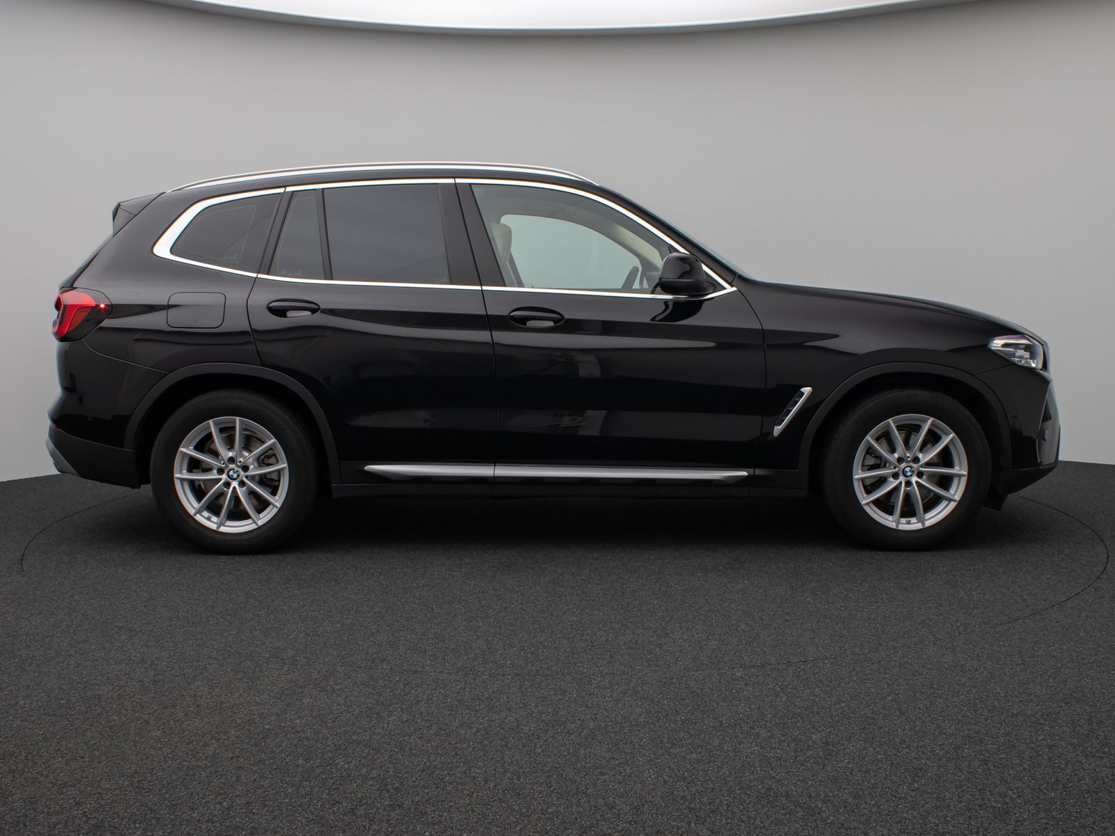 BMW X3 xD20i Sport - Samsaru's Car Outlet