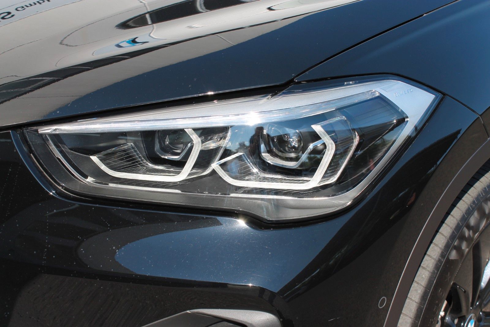 BMW X1 20i xDrive Advantage - Samsaru's Car Outlet