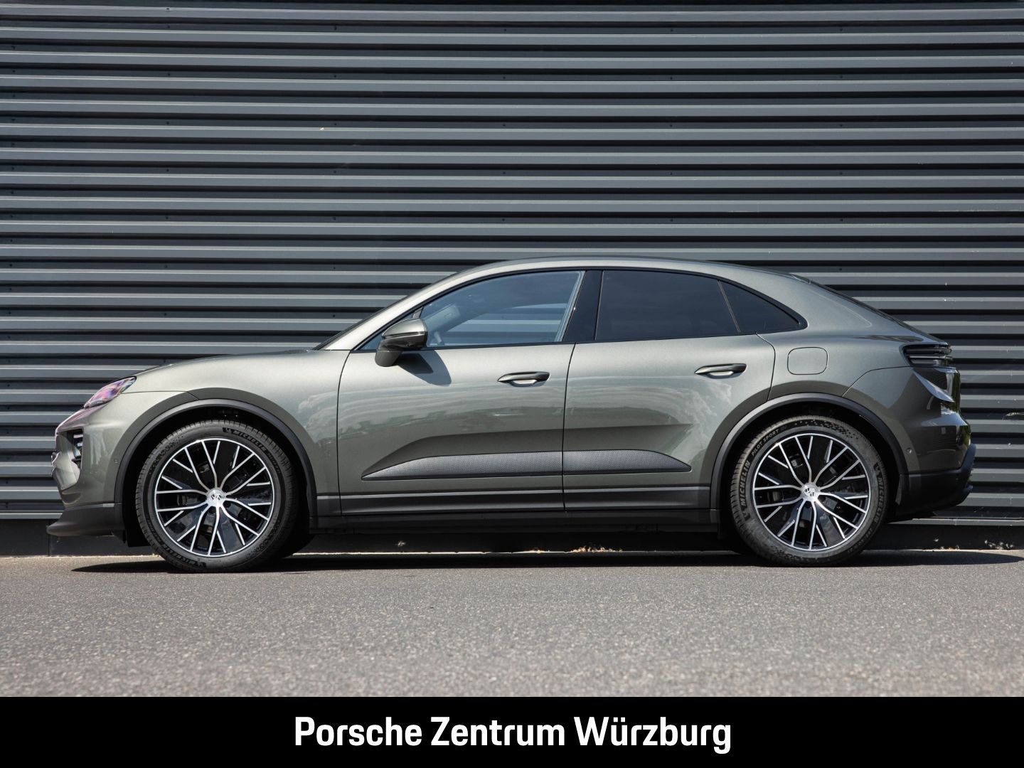 Porsche Macan 4 HA-Lenkung InnoDrive Head-Up LED-Matrix