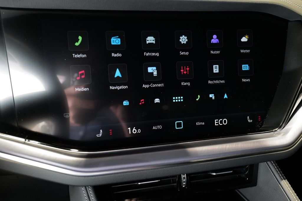 Volkswagen Touareg 3.0TDI R-Line Allradlenk StdHz Keyless