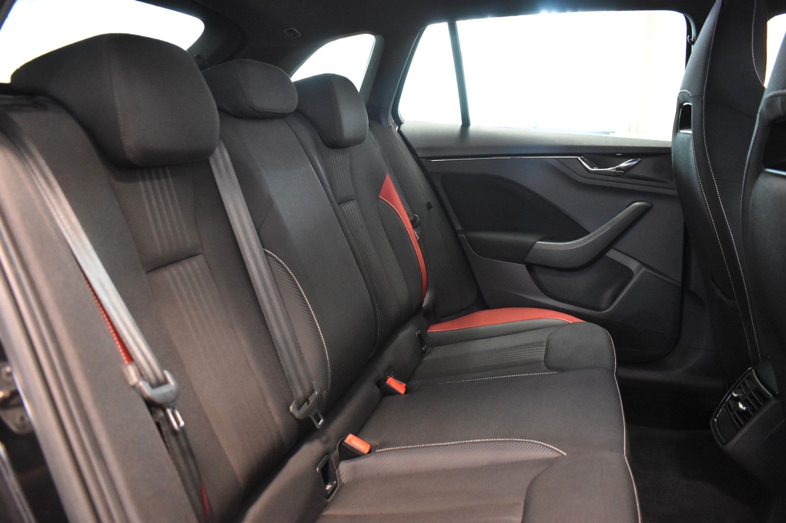Skoda Scala Monte Carlo - Samsaru's Car Outlet