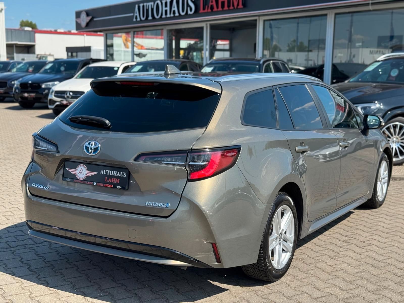 Toyota Corolla Touring Sports Hybrid Business Edition - Samsaru's Car Outlet