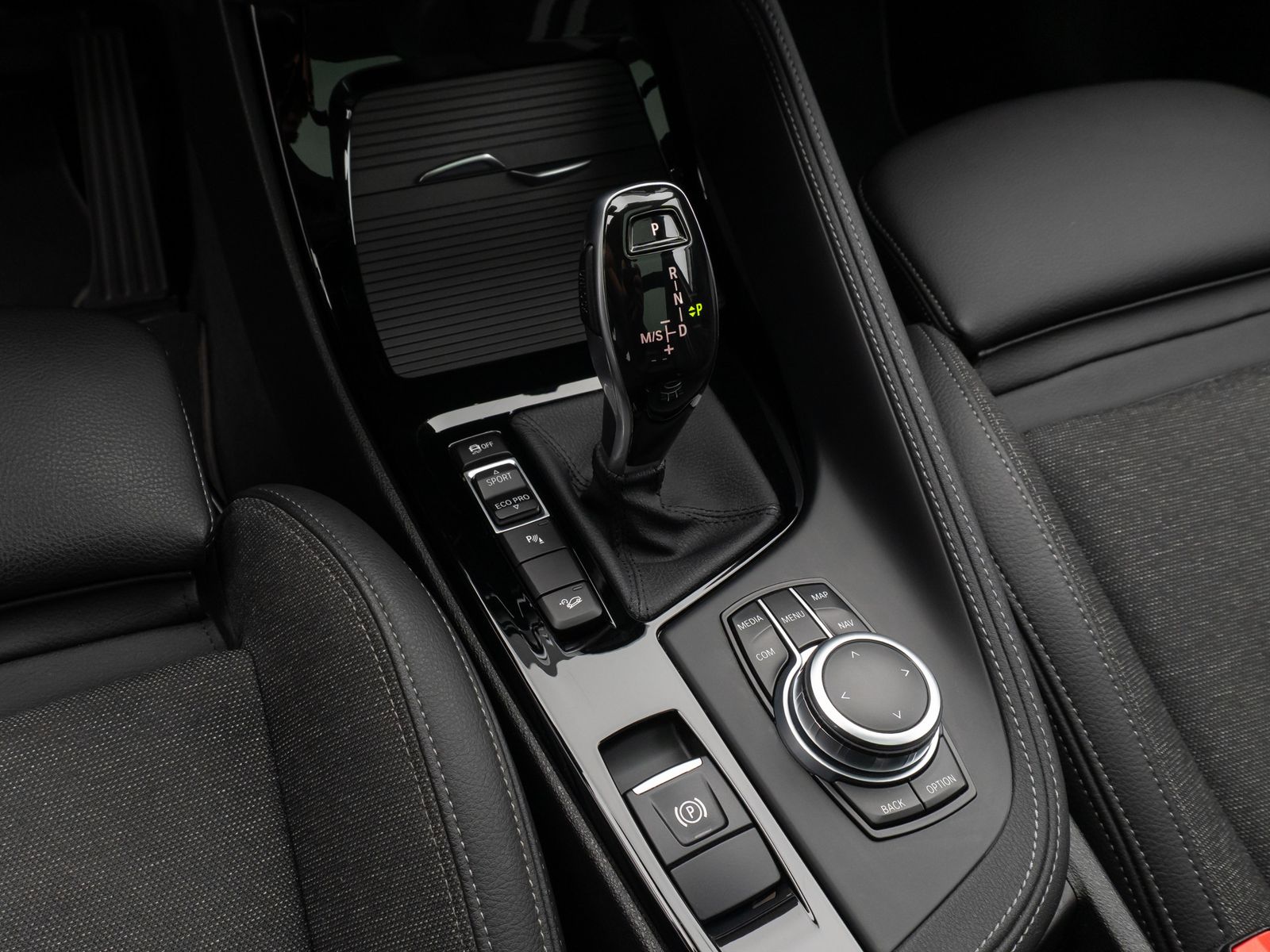 BMW X1 xD20i Sport Line - Samsaru's Car Outlet