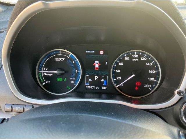 Mitsubishi Eclipse Cross Plus Select Black Hybrid 4WD 2.4 M