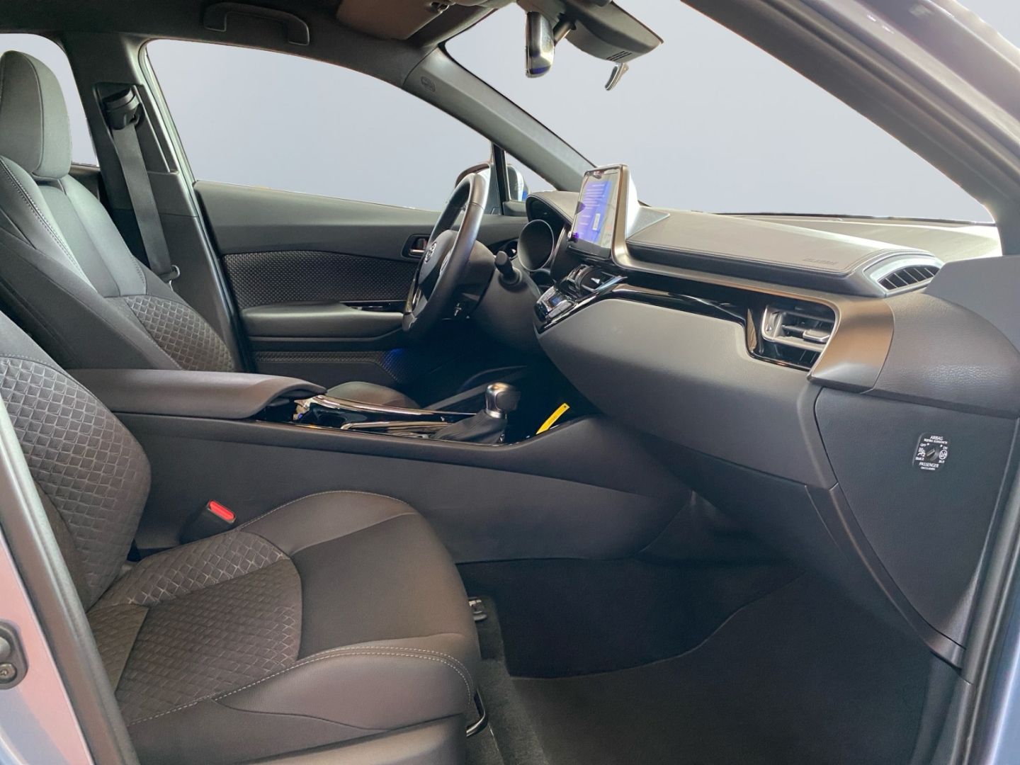 Toyota C-HR 2.0 Hybrid Team D *LED*ACC*CarPlay*CAM*SHZ*
