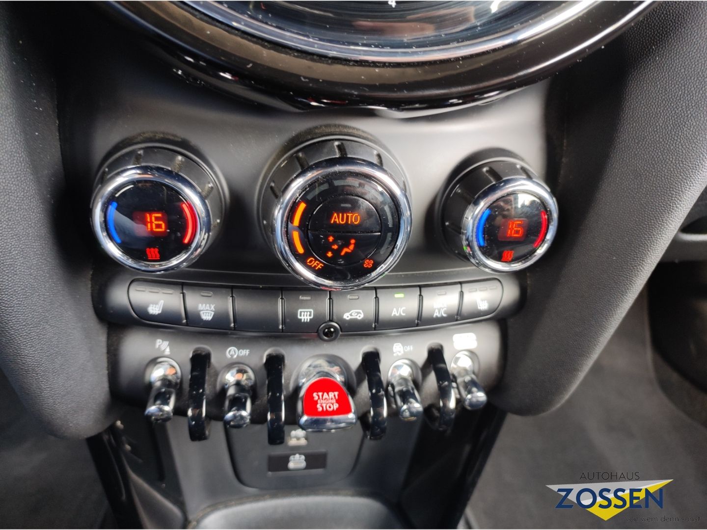 MINI Cooper Cabrio Classic - Samsaru's Car Outlet