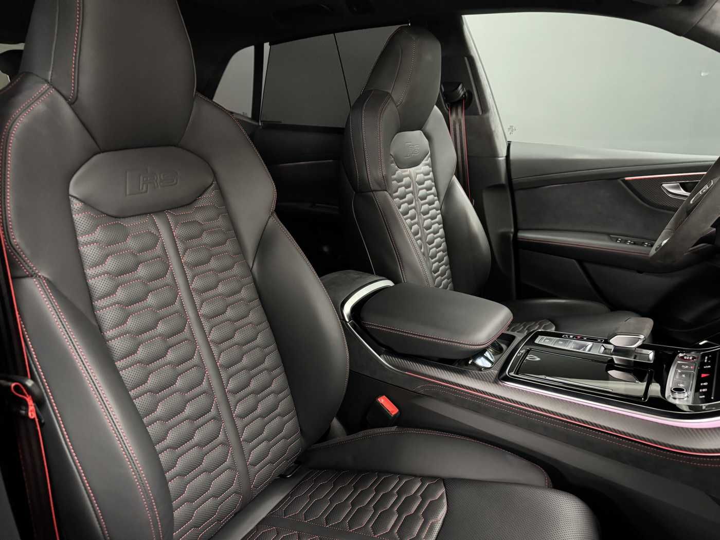 Audi RS Q8 600 PS tiptronic*RS Essentials Paket*