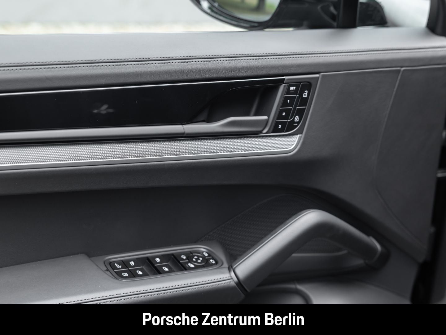 Porsche Cayenne S E-Hybrid Coupe HA-Lenkung InnoDrive