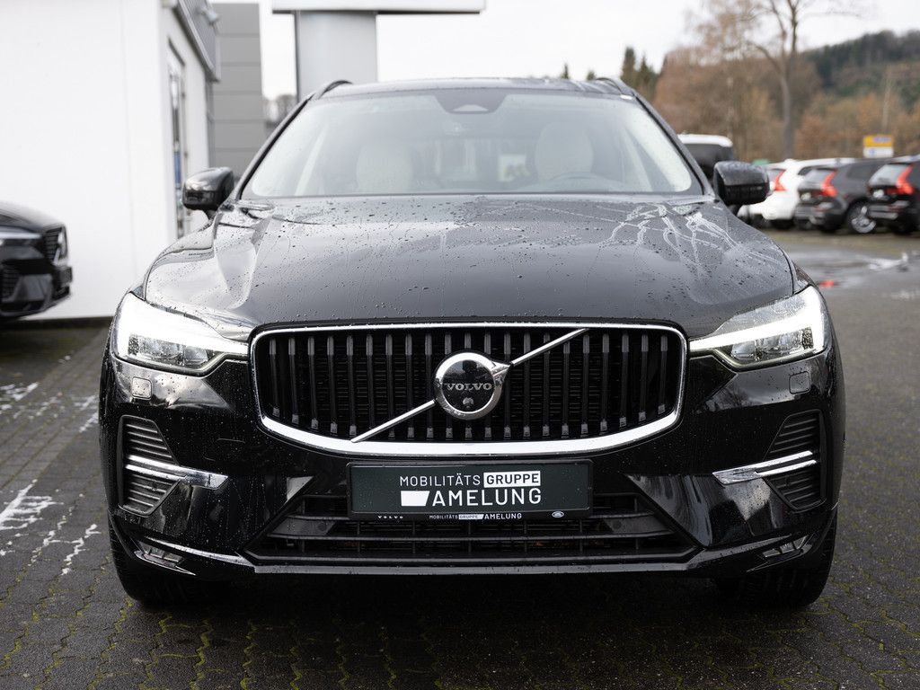 Volvo XC60 B4 Momentum Pro AWD STANDHZ LED PANO 360°
