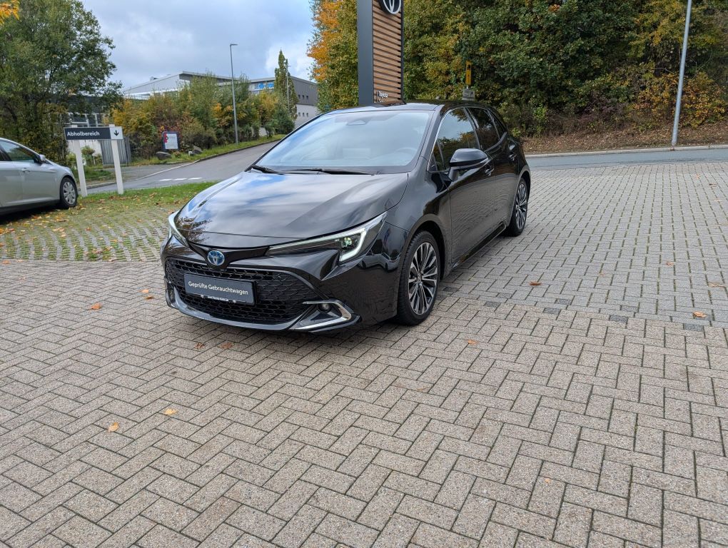 Toyota Corolla 1.8 Hybrid Team Deutschland