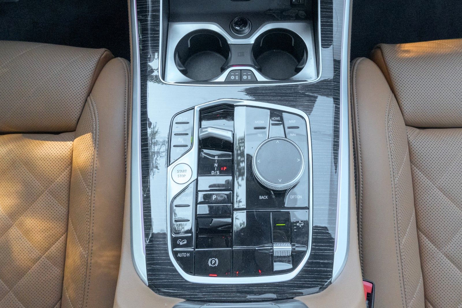 BMW X5 50e M SPORT.LUFTF.PANO.LHZ.DR.ASS.PRO.H/K.360