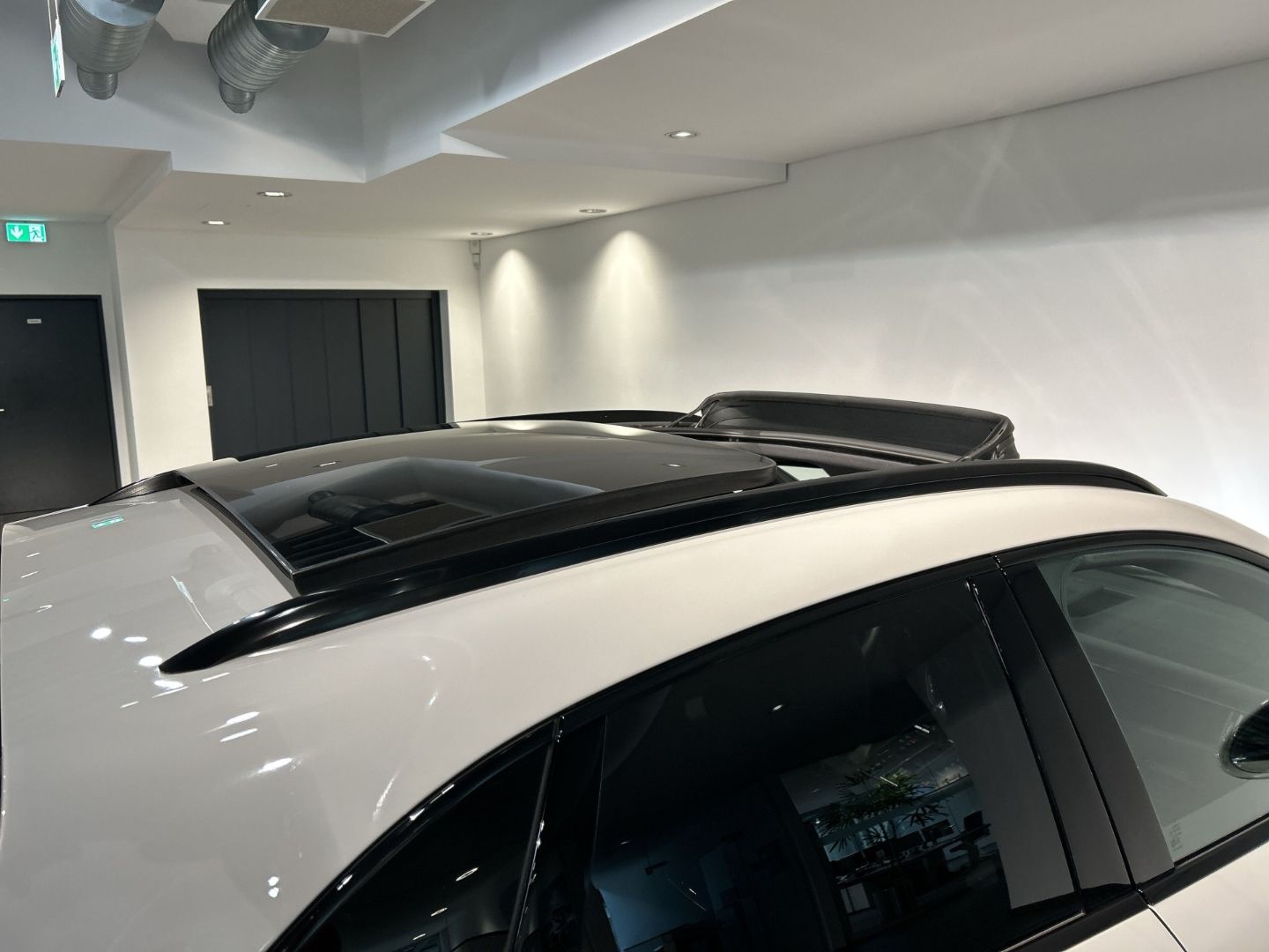 Porsche Macan S Kreide BOSE Sportabgasanlage Panorama
