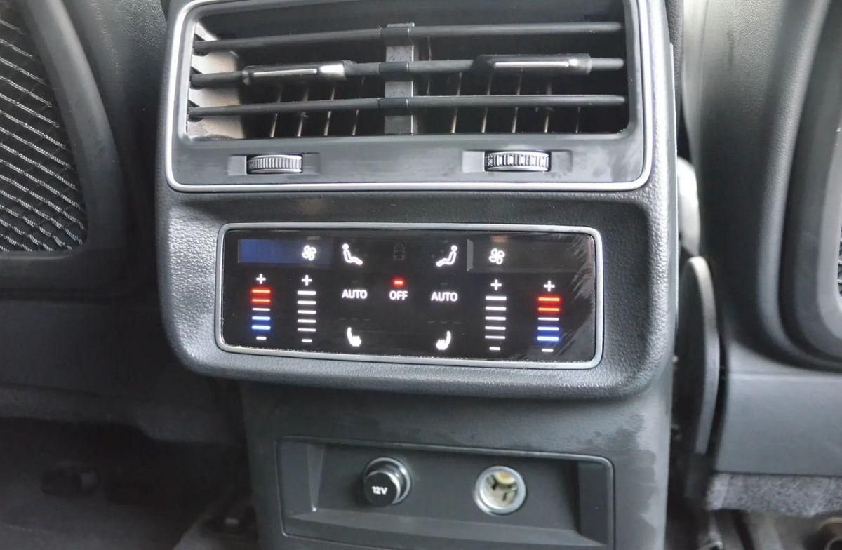 Audi Q7 50 TDI S line STNDHZ 7SITZ PANO AHK B&O LASER