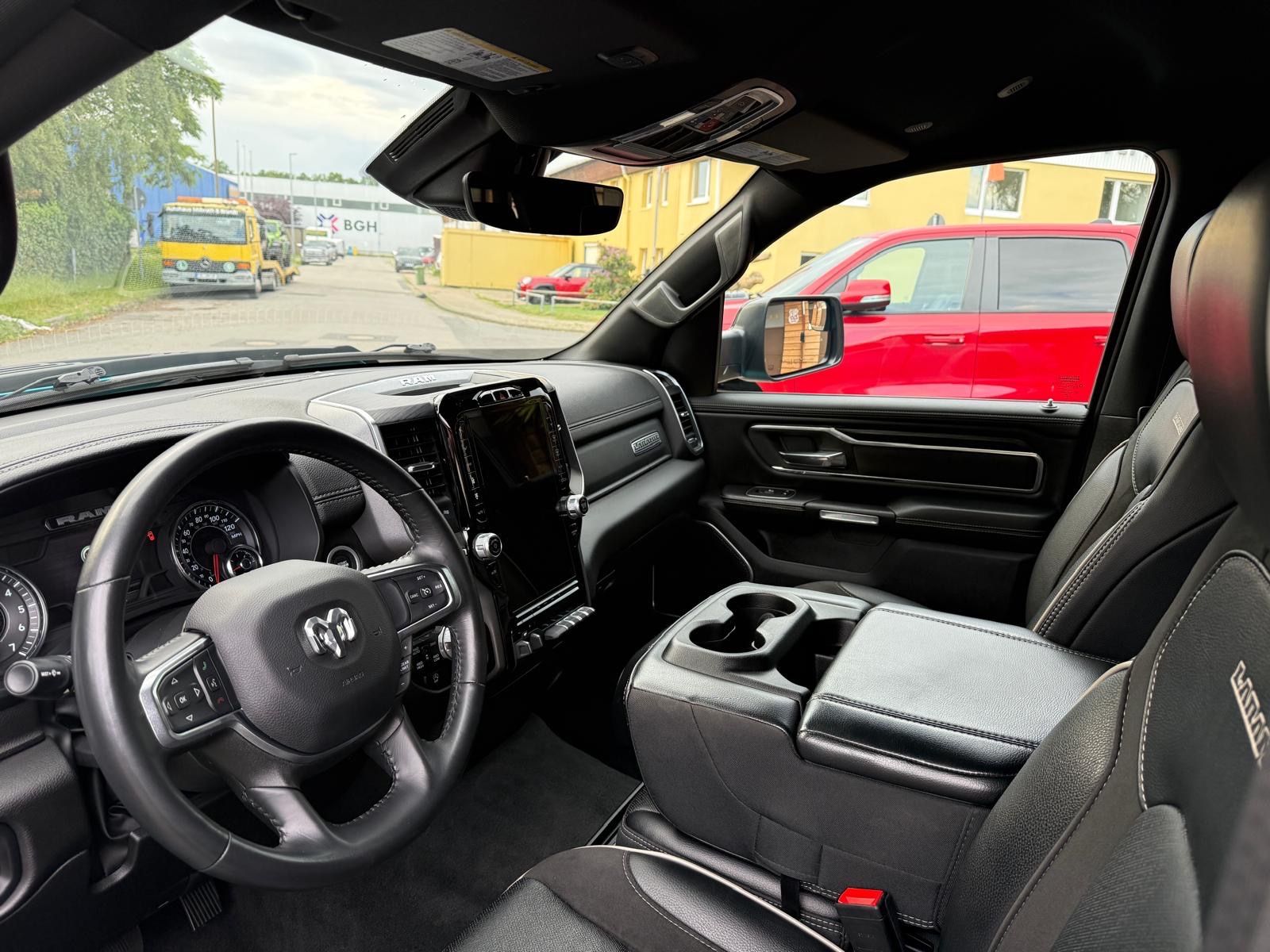 Dodge LPG*LARAMIE*OFFROAD*LIFT*AHK*NAVI*LED*GARANTIE*