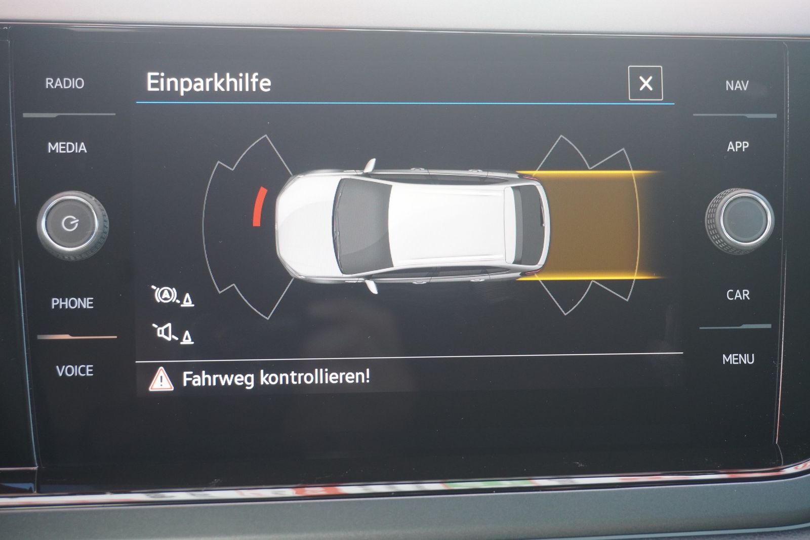 Volkswagen Taigo 1.0 TSI DSG R-Line - Samsaru's Car Outlet