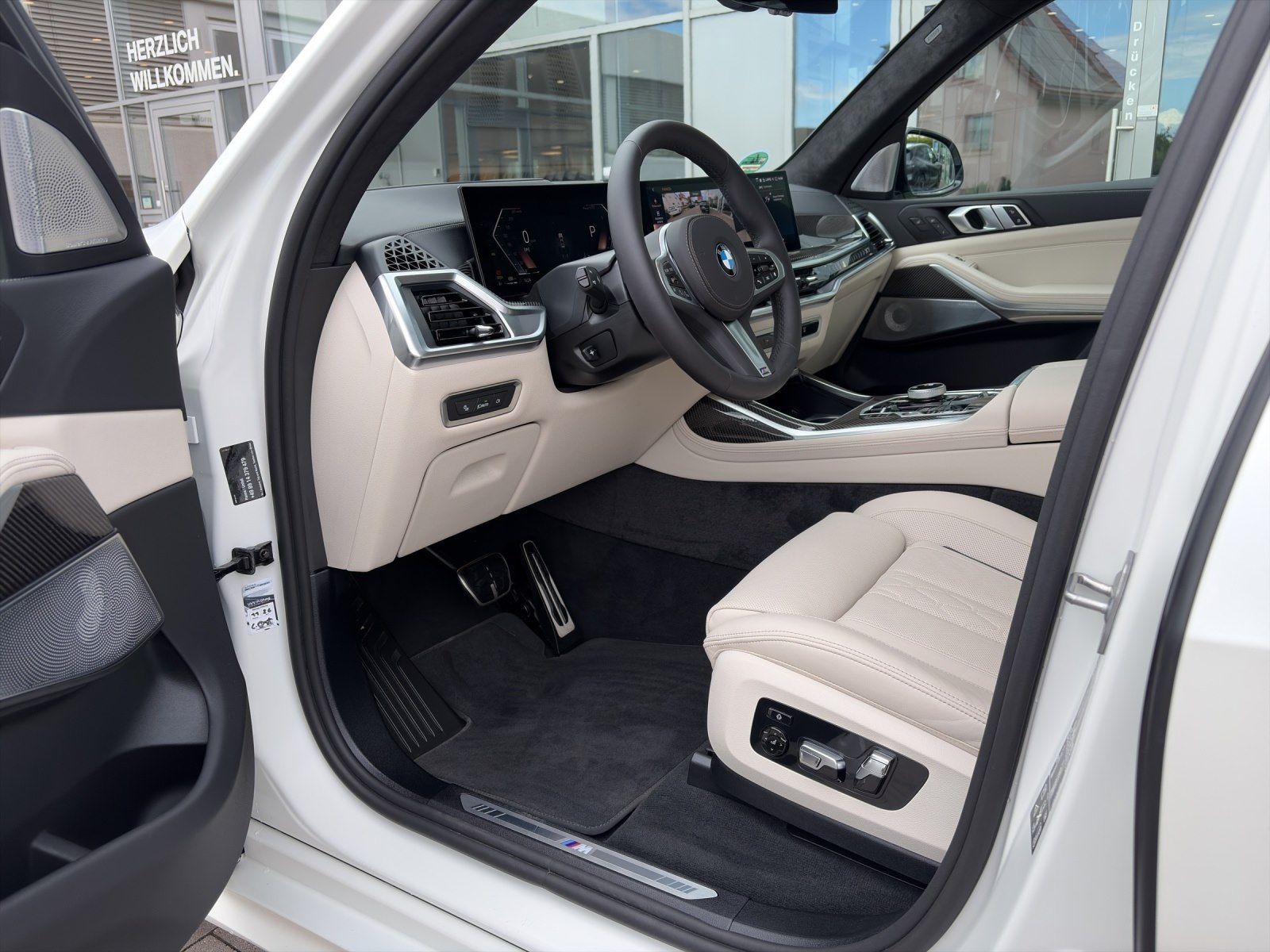 BMW X7 xDrive40d | UPE 147.920,-| M Sport Pro| Integ