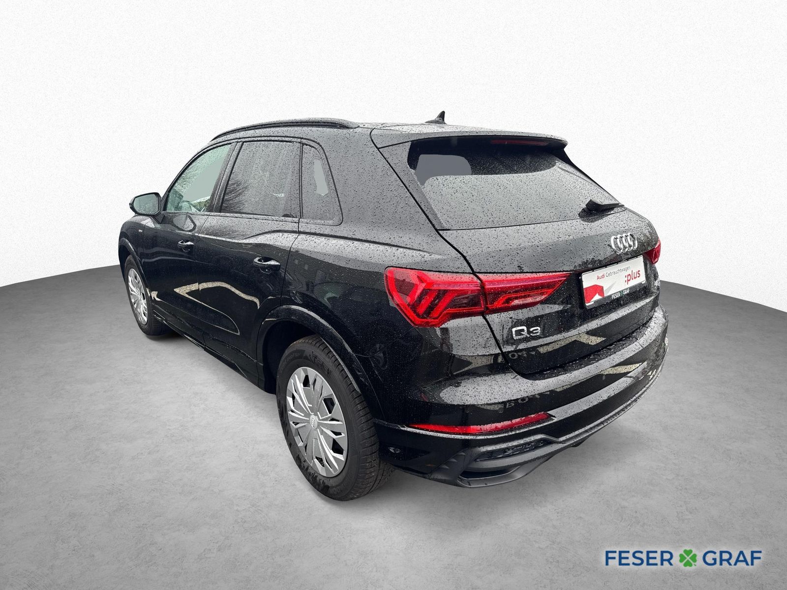 Audi Q3 45 TFSI quattro S line - Samsaru's Car Outlet