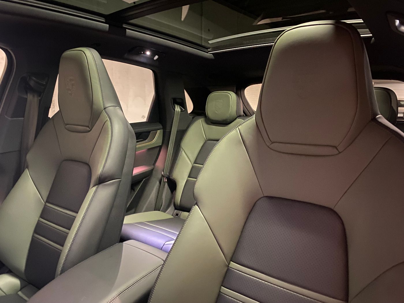 Porsche Cayenne E-Hybrid | Sportabgas | Luftfederung |