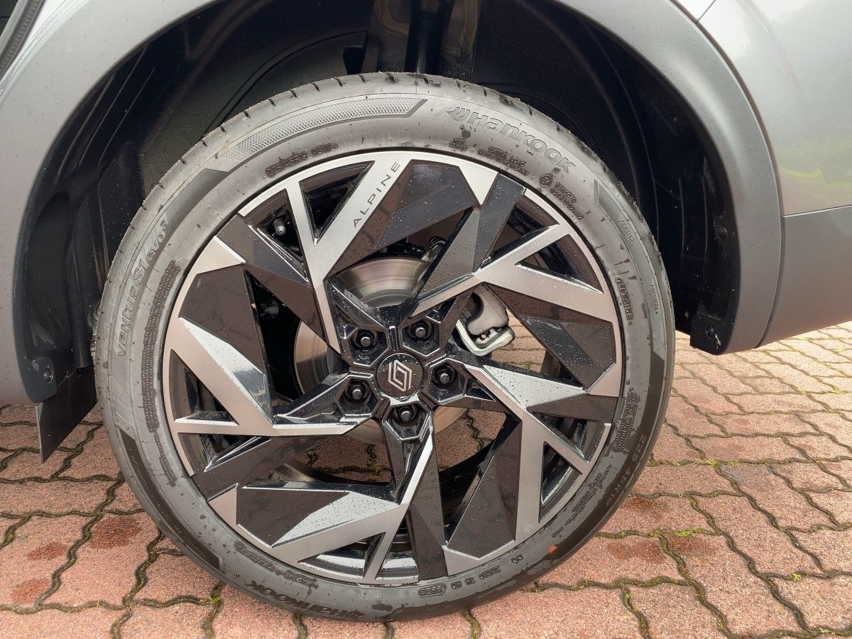 Renault Arkana 1.3 TCe 160 Mild-Hybrid - Samsaru's Car Outlet