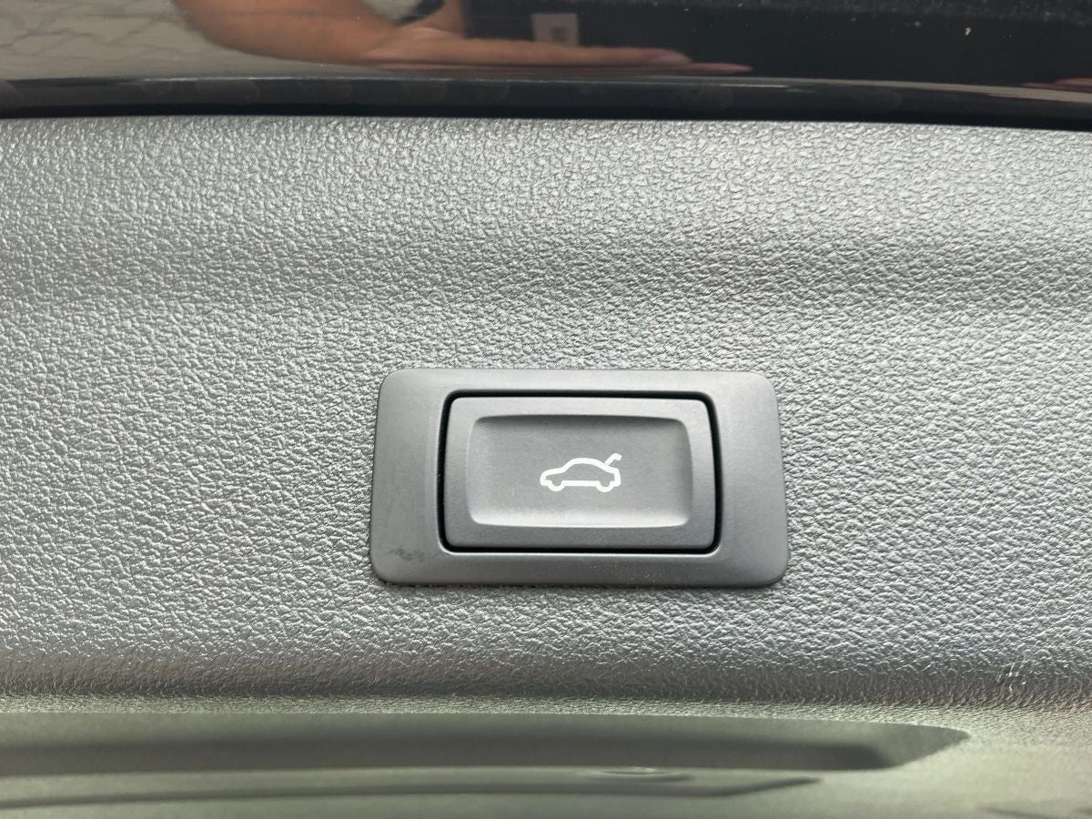Audi A6 Avant 50 TDI QU SPORT - Samsaru's Car Outlet