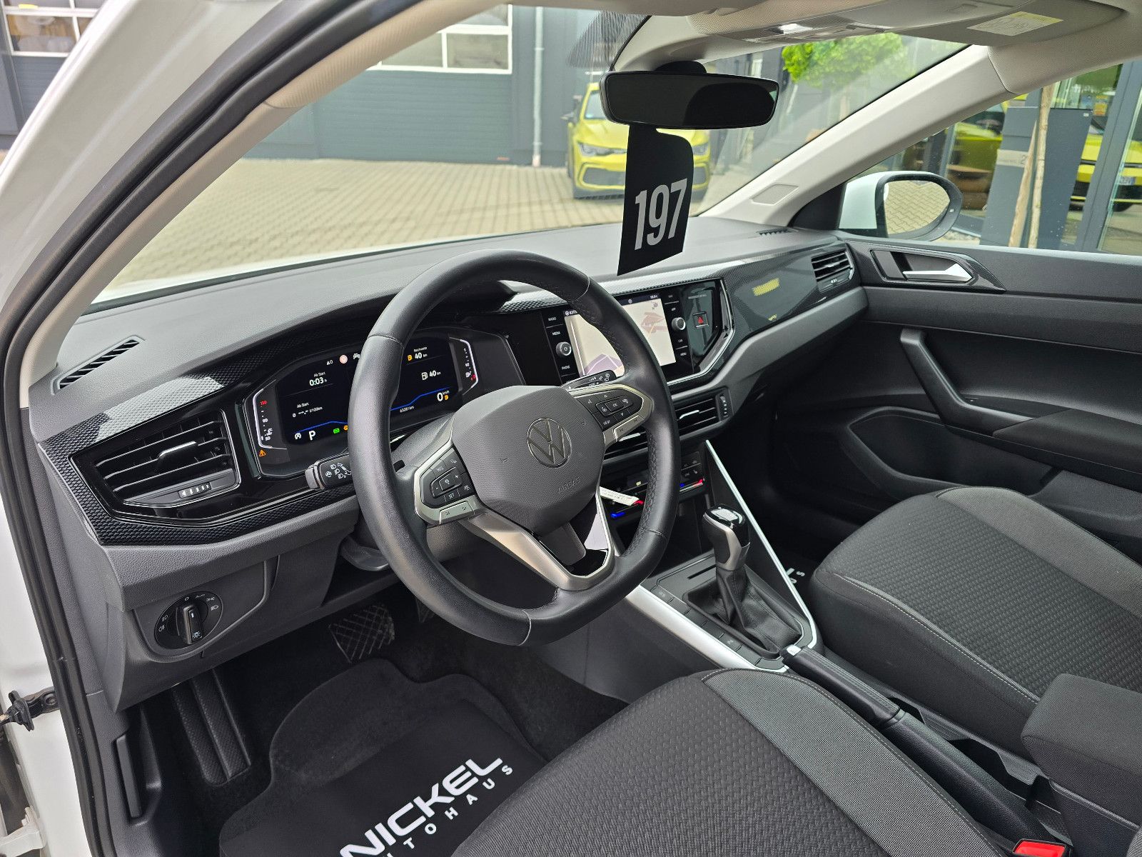 Volkswagen Taigo 1.0TSI DSG Life - Samsaru's Car Outlet